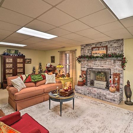Private Hendersonville Hideaway With Fire Pit! Kültér fotó
