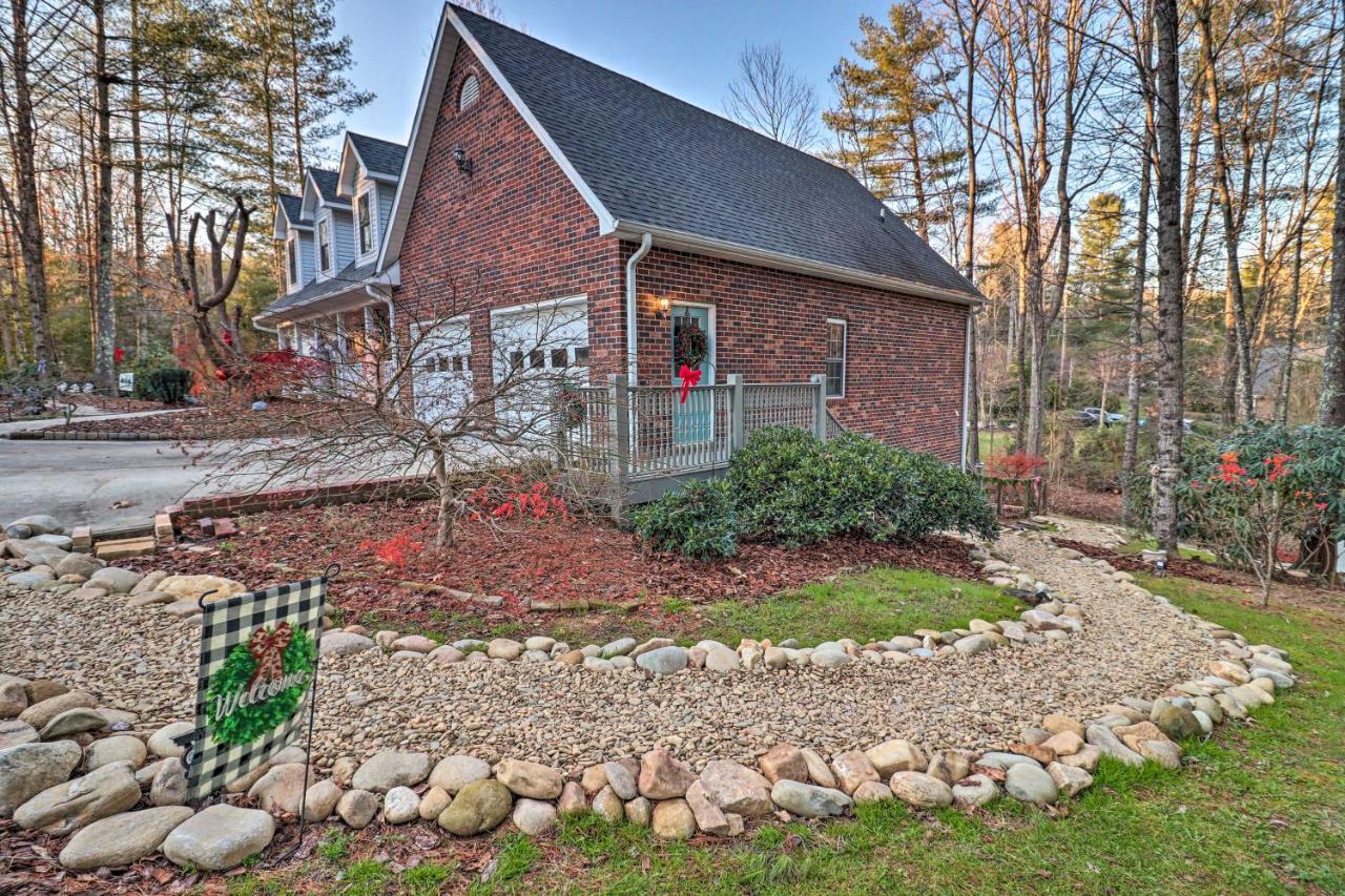 Private Hendersonville Hideaway With Fire Pit! Kültér fotó